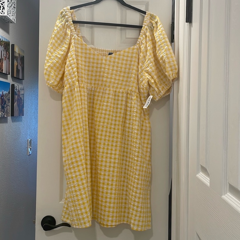NWT Summer Dress with Pockets!